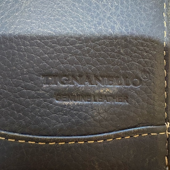 Tignanello blue pebble genuine leather zip-around wallet or clutch - Picture 2 of 14